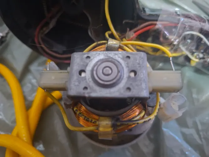 Motor tanquinho colormak 