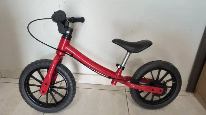 Bicicleta equilíbrio Caloi aro 12