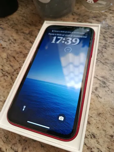Apple iPhone XR 64 Gb - Red - C/ Carregador Original E Caixa