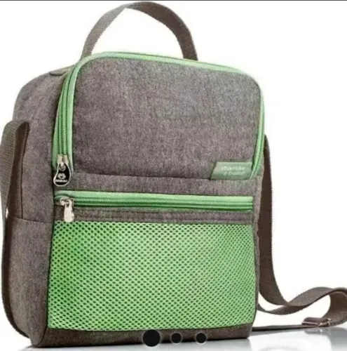 VENDO Frasqueira Térmica Natura Mamãe e Bebê zero.