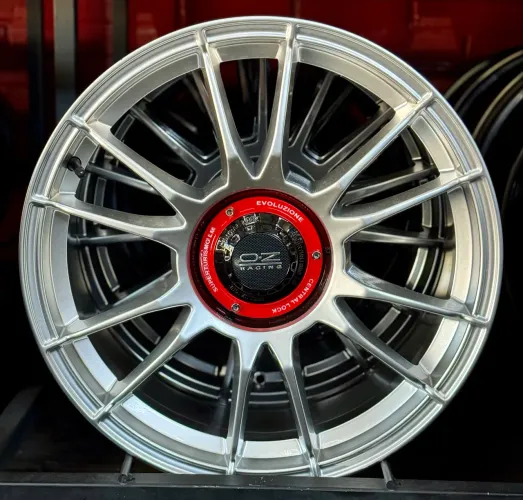 Rodas OZ Racing aro 18 tala 8 furacão 5x112