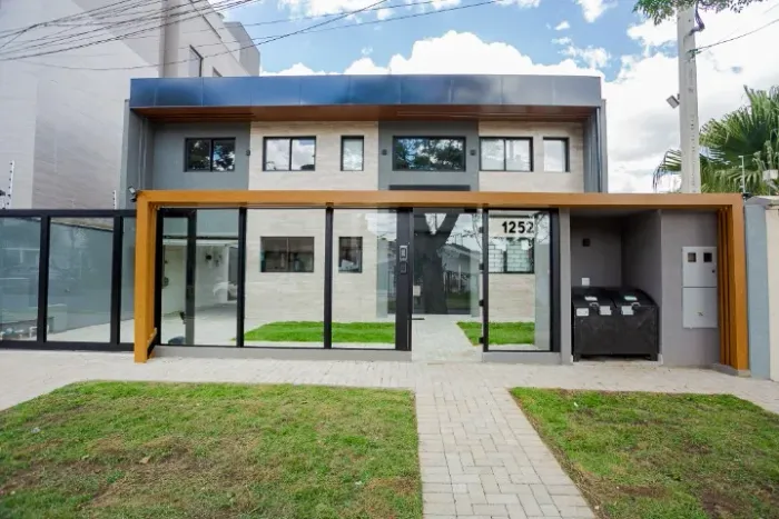 Tenho Kitnets / Studios MOBILIADOS disponíveis no bairro Hugo Lange