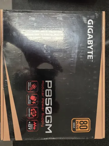 Fonte Gigabyte p850gm lacrada