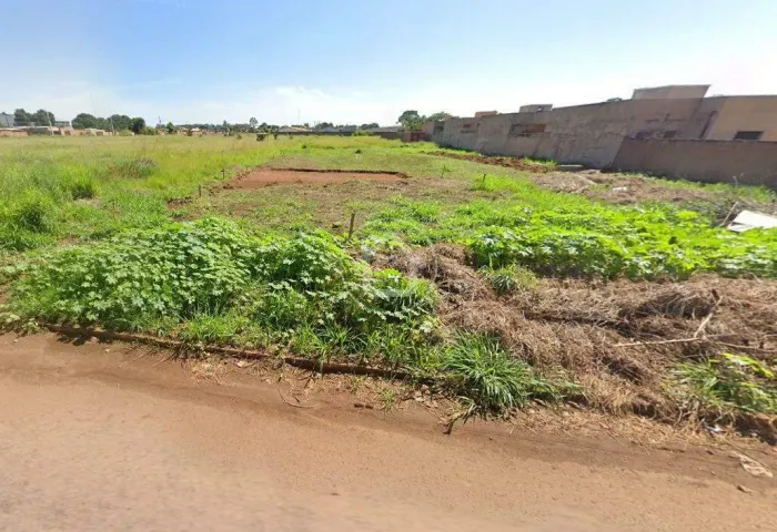 TERRENO AMPLO - SÃO CONRADO