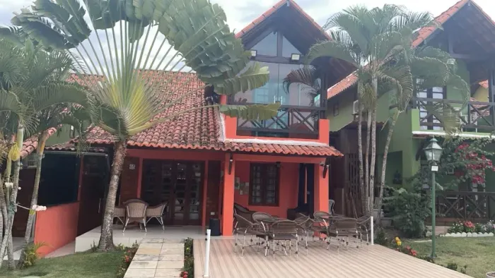 CASA DE CONDOMÍNIO EM GRAVATA