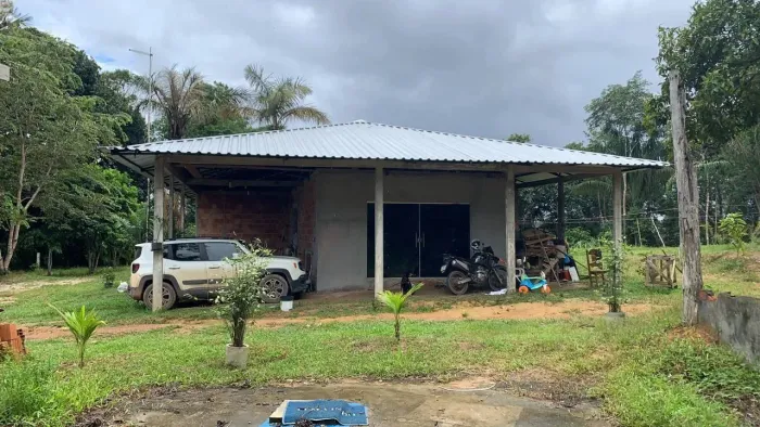 Sítio com 2 dormitórios à venda, 3136 m² por RS 500.000 - Zona Rural - Iranduba-AM