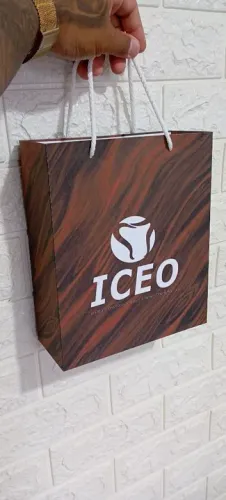 Sacola de Papel Personalizada
