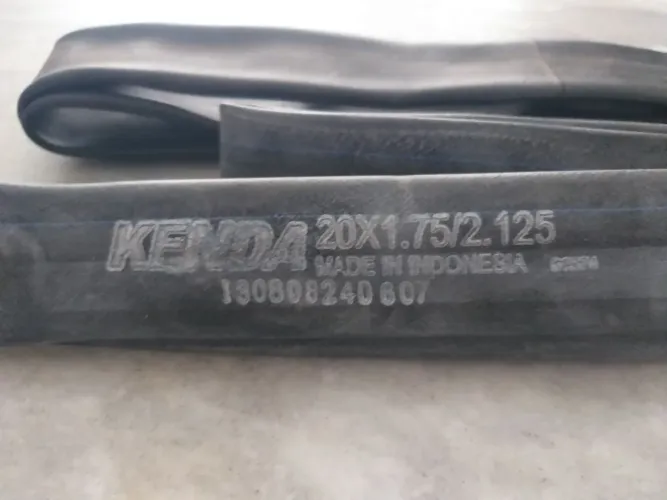 2 Câmaras de ar da Kenda aro 20