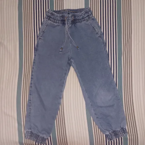Calça  jeans Jogger infantil feminina Pool kids tamanho 4