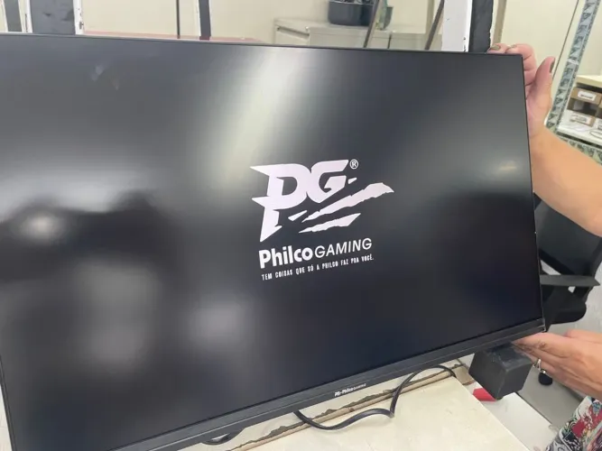 Monitor gamer Philco gaming 165hz 