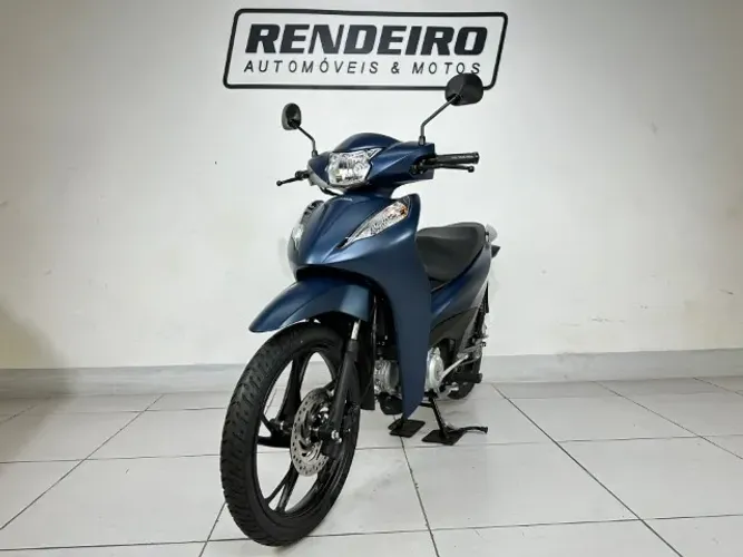 Honda Biz 125i EX ano 2025 com 800km Aceito troca