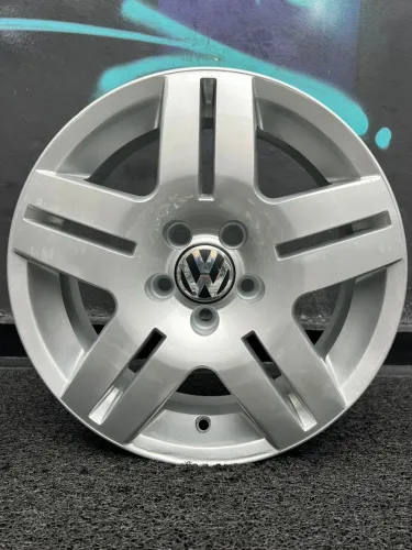 Rodas aro 15 golf- vr6/long beach 