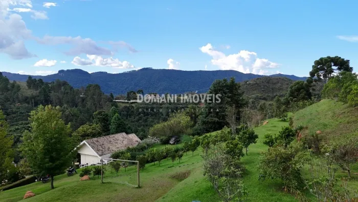 Terrenos com Vista para a Pedra do Baú - Região do Alto da Boa Vista - Campos do Jordão/SP