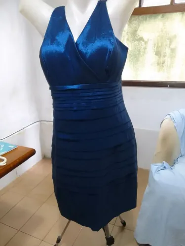 58_ Vestido Azul Elegante
