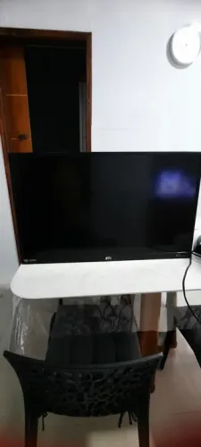 Tv 32P prá retirar peça