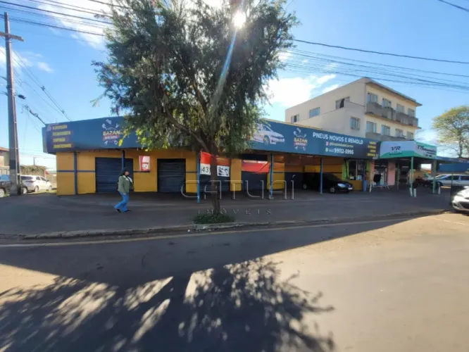 Comercial á venda e para alugar - Avenida Saul Elkindr Londrina