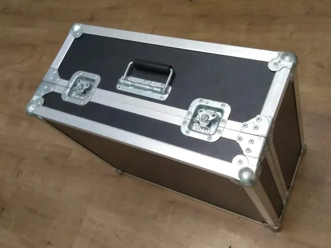 Estojo Hard case Acordeon 120/80bass