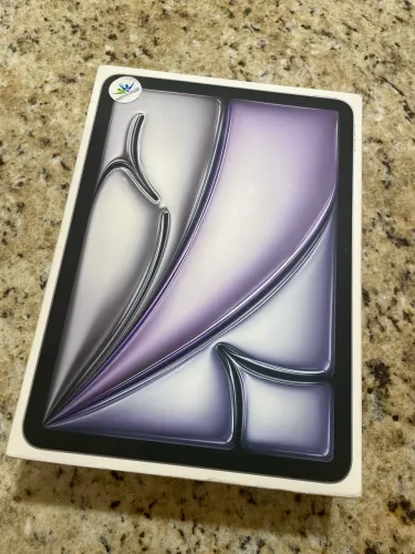 IPad Air 11 wifi + cell - 128 gb (capa+teclado+caneta)