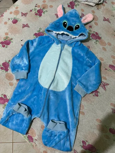 Macacão Stitch