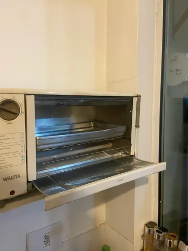 Forno elétrico Micro Chef Luxo da Walita, 110V, funcionando.
