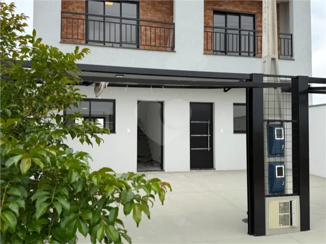 Casa de Vila à venda com 2 suítes em Jardim Novo Horizonte, Sorocaba - SP