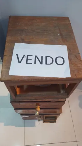 Mini tablado com gavetas
