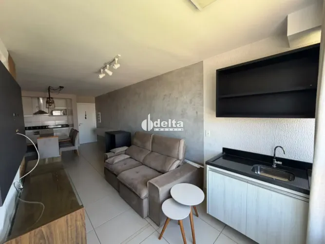 Apartamento com 2 quartos sendo 1 suíte disponível para locação no bairro Copacabana em Ub