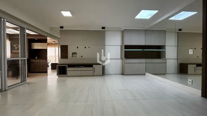 Apartamento de 100m² à Venda em Santo Amaro, com 3 Dormitórios e Varanda Gourmet