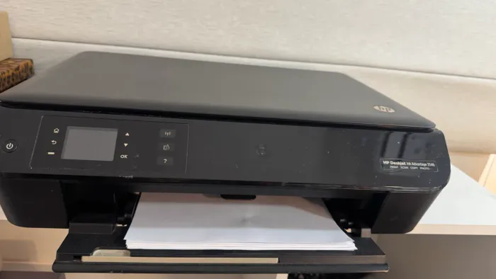 Impressora HP DeskJet Ink Advantage 3546, usada e funcionando perfeitamente