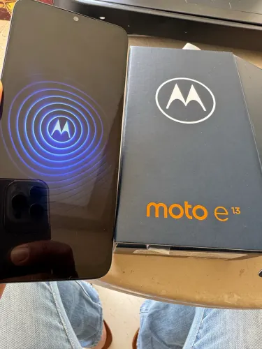 Moto E13 32GB Completo | Caixa + Cabo + Capa | Funcionando Perfeitamente