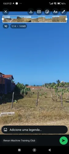 Terreno de frente para o mar