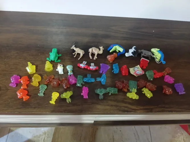 Colecão Batavinhos surpresa , Kinder e Patulha canina