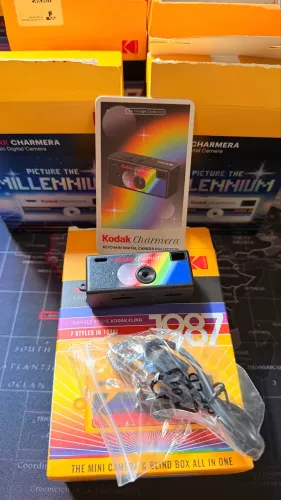 Kodak Charmera 1987 (Preta)