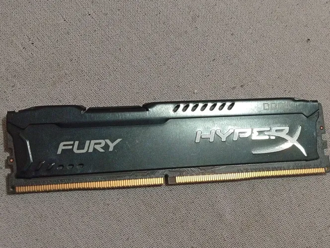 Memória Hyperx Fury 8 gigas  3200