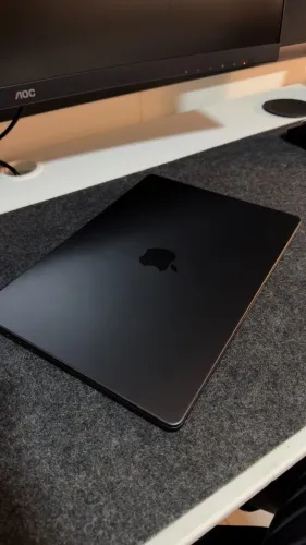 MacBook Pro M4 Pro 24GB 512GB - Impecável
