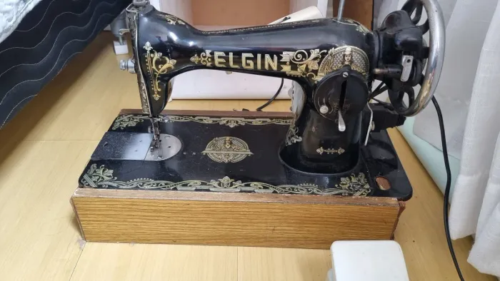 Máquina de Costura Antiguidade