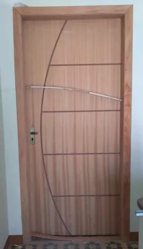 Porta Externa de apartamento sob medida