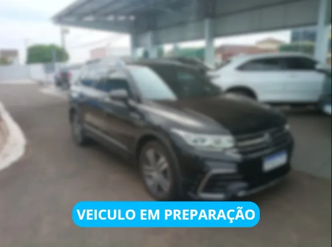 Volkswagen Tiguan Allspac R-line 300 TSI 2.0 2024