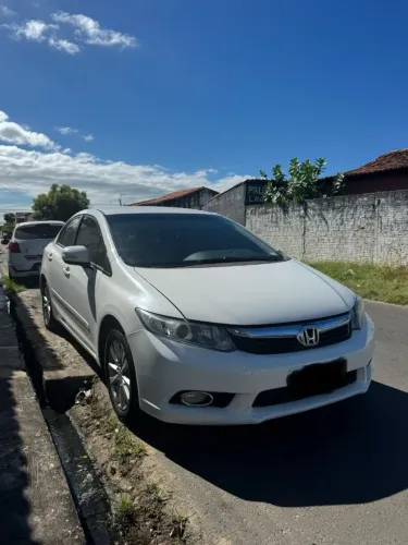Honda Civic Sedan LXR 2.0 Flexone 16V Aut. 4P 2014