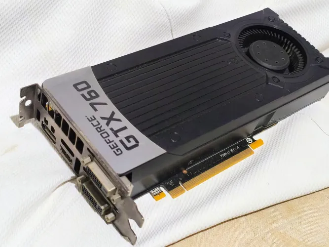 GTX 760 2GB EVGA