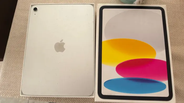 iPad 11 128gb