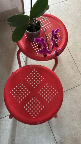 Banqueta de aço 