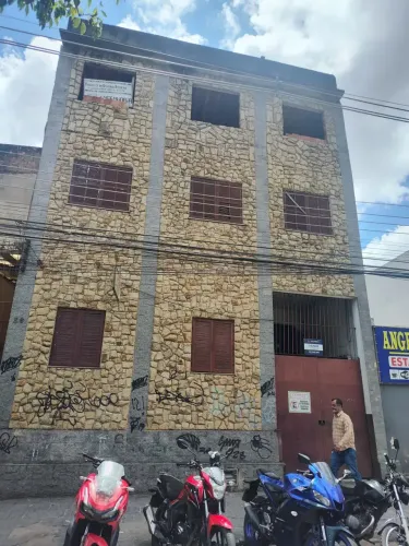 Prédio comercial próximo a Rodoviária