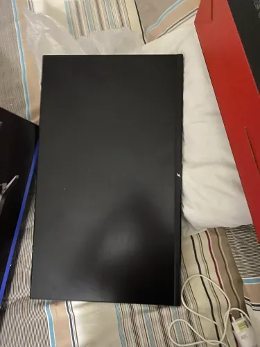 Monitor superframe 165 hz Ips com defeito