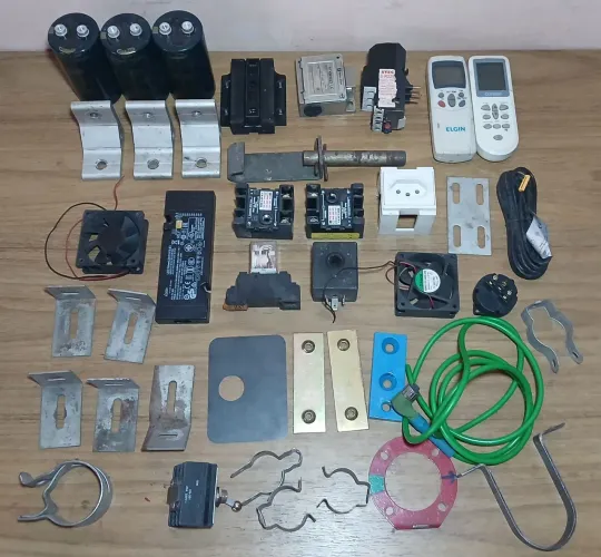 Lote de materiais diversos no estado - Para projetos