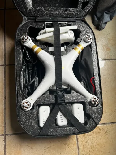 DJI Phantom 3 Professional + 3 Baterias + Bag Original DJI