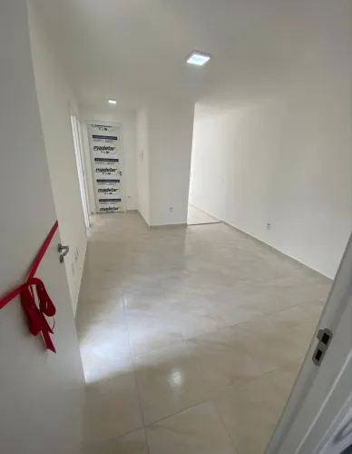 Alugo apartamento no Siqueira