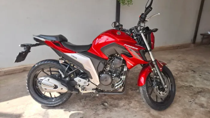 Yamaha Fazer 250