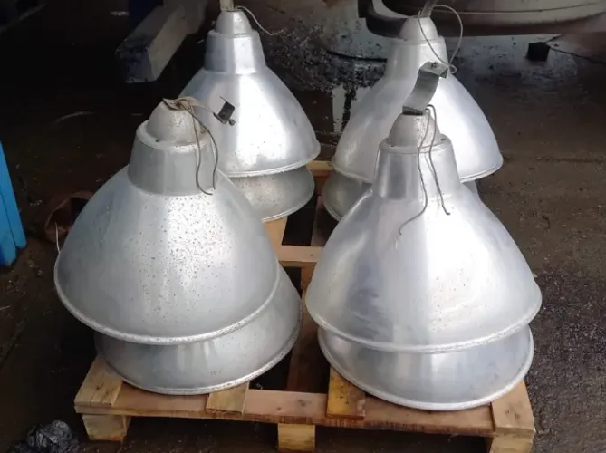 Campânula Industrial Alumínio  pendente (50cm diâmetro)