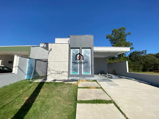 Casa com 3 dormitórios sendo 1 suíte no Residencial Bosque do Imperador em Pindamonhangaba